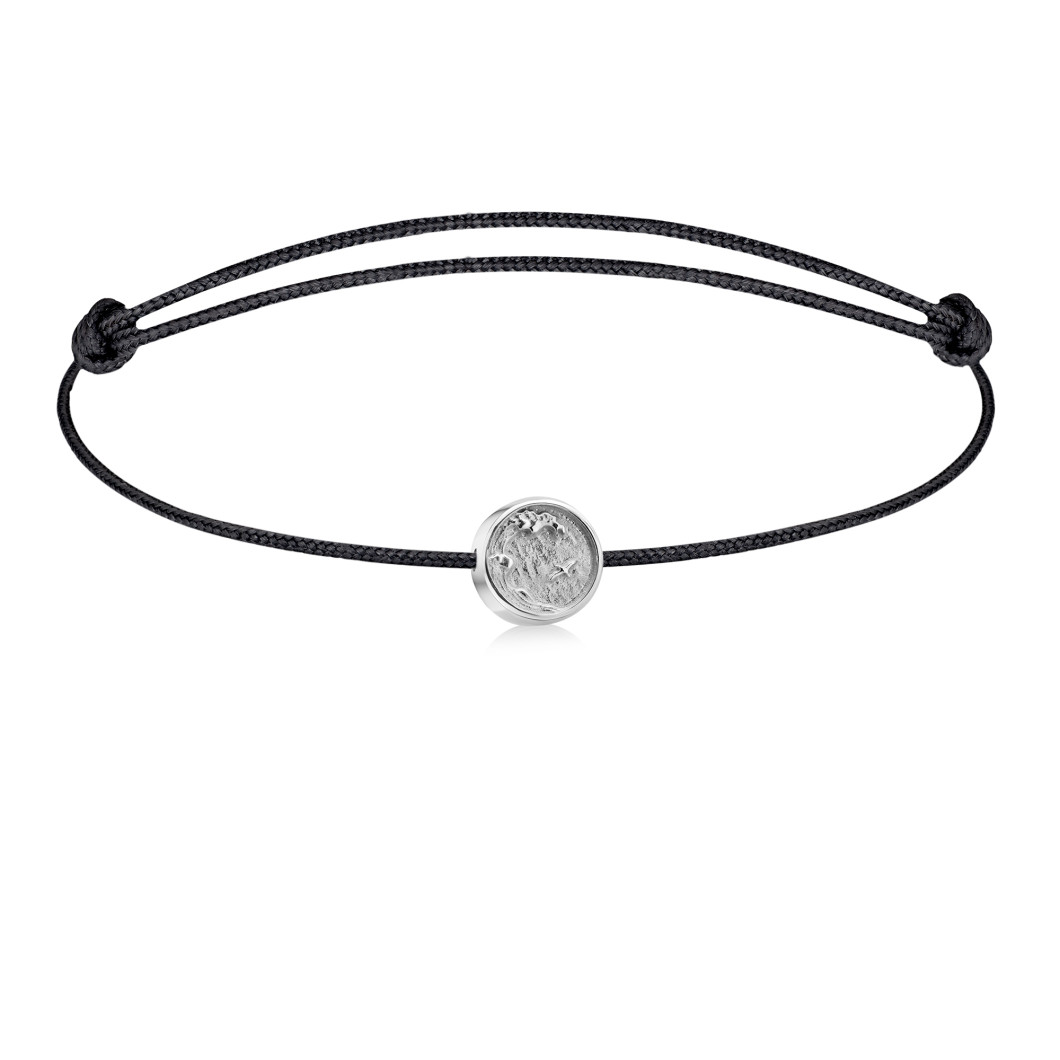 Bransoletka z charms «Buriewiestnik»